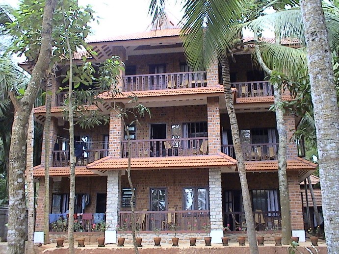 f.jpg (184340 bytes)