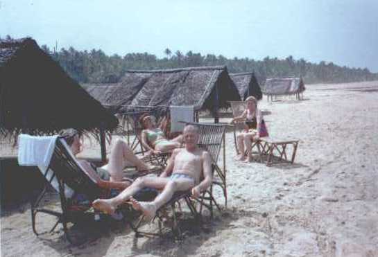 kadapuram05.jpg (21801 bytes)