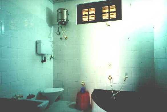 sahyadri05.jpg (15342 bytes)